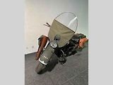 Motocykl byl vyráběn i pro kanadskou armádu a spojence v rámci Commonwealthu.