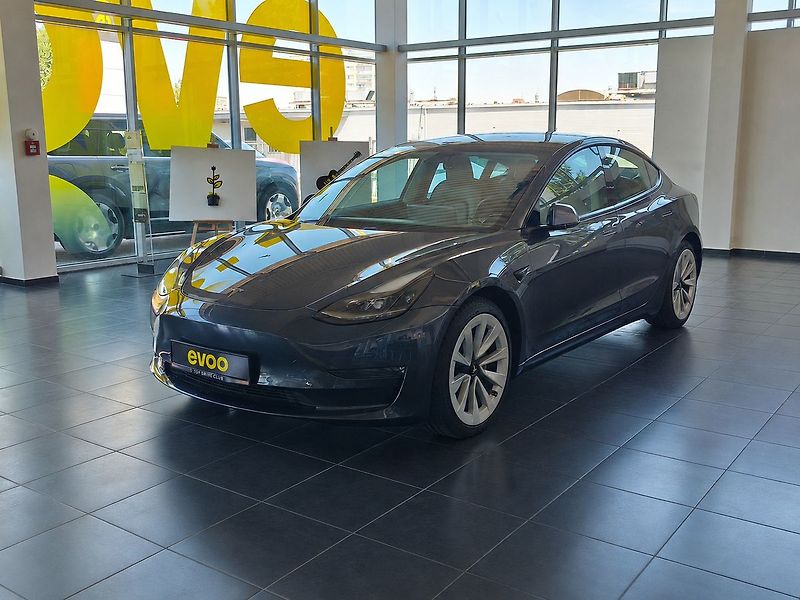 Tesla Model 3 LR, AWD, Tažné, Tepelné čerpad - fotka 1 z 18