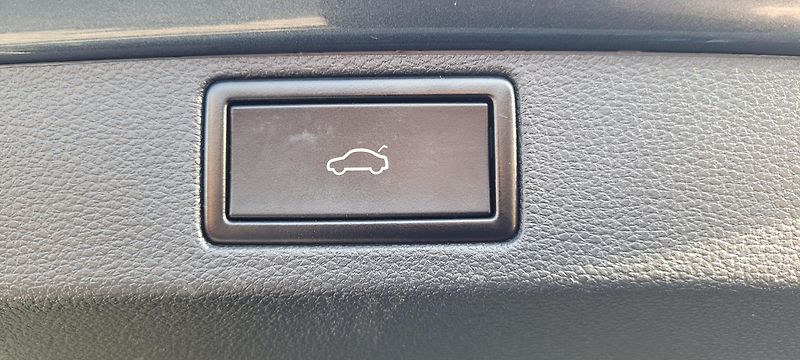Škoda Scala (2019) 1,5TSi 110kW benzín DSG Style  - fotka 45 z 54