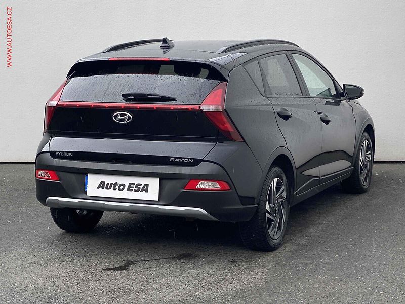 Hyundai Bayon (2022) 1.0 T-GDi, 1.maj,ČR, Smart - fotka 4 z 19