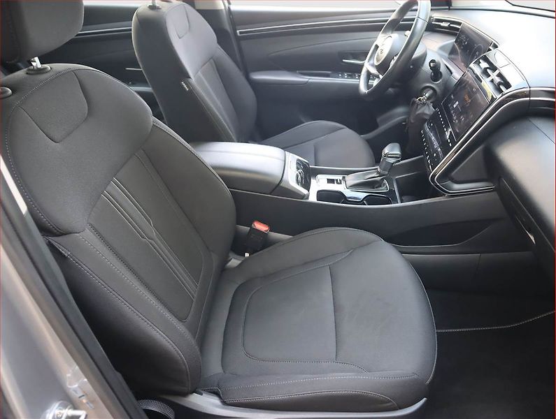 Hyundai Tucson (2021) 1.6 CRDi 48V MHEV, Automat - fotka 9 z 19