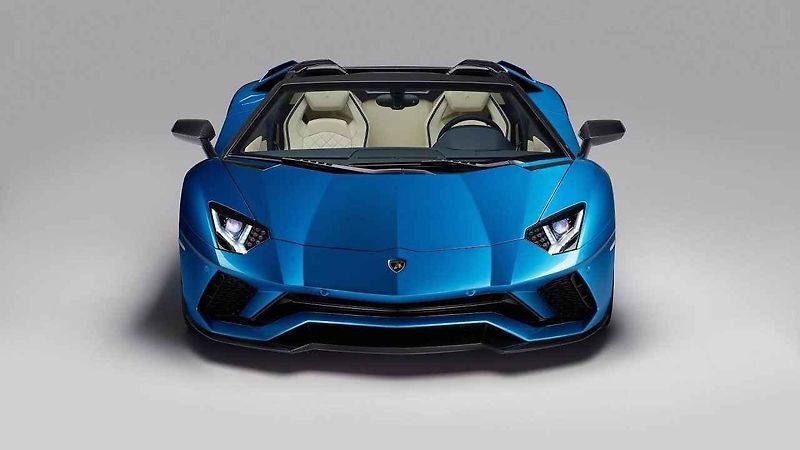 Lamborghini Aventador S Roadster.