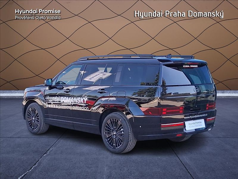 Hyundai Santa Fe 1,6   PHEV,6S,4x4,Calligraphy - fotka 4 z 9