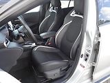 Toyota Corolla (2023) 2,0 Hybrid - náhled 11