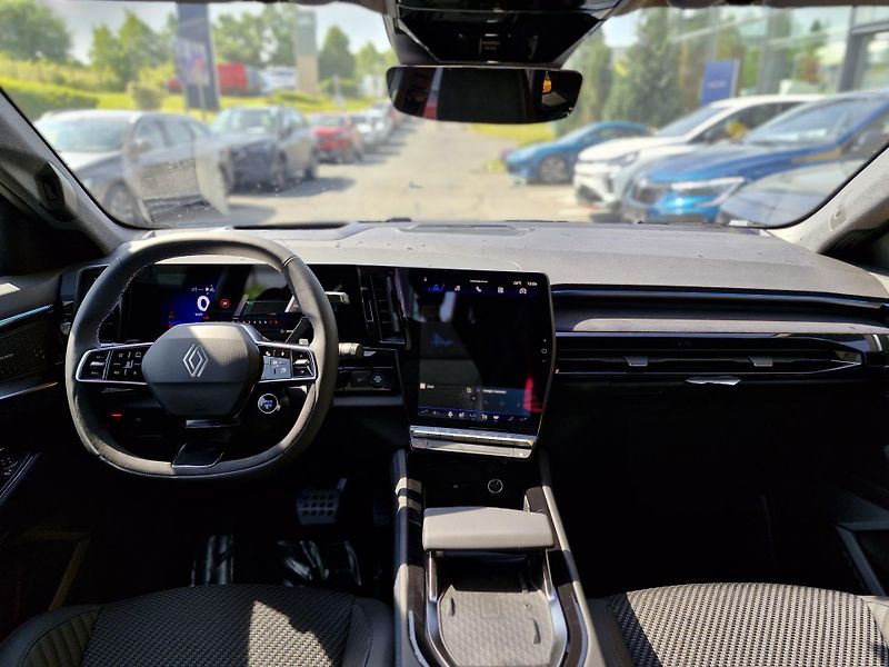 Renault Austral (2026) esprit Alpine full hybrid E-Te - fotka 12 z 15