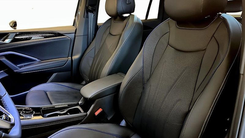 Volkswagen Tiguan TDI 4M R-Line Plná výbava - fotka 8 z 14