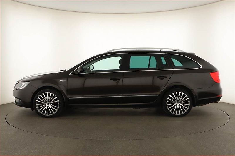 Škoda Superb (2013) Laurin&Klement 2.0 TDI, 4X4 - fotka 3 z 20