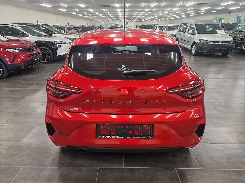Mitsubishi Colt (2024) Invite+ 67 kW 2024 800km - fotka 6 z 60