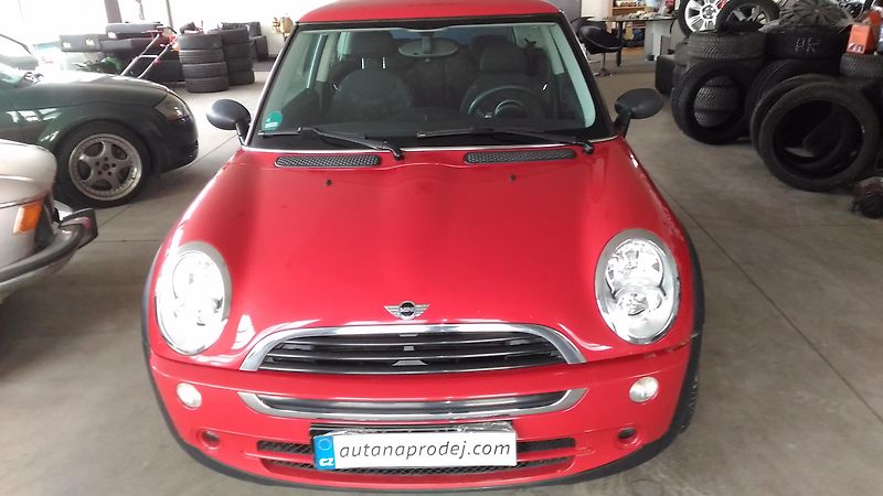 Mini One (2006) 1,6I,66KW,KLIMA,ALU,SERVISKA - fotka 2 z 19
