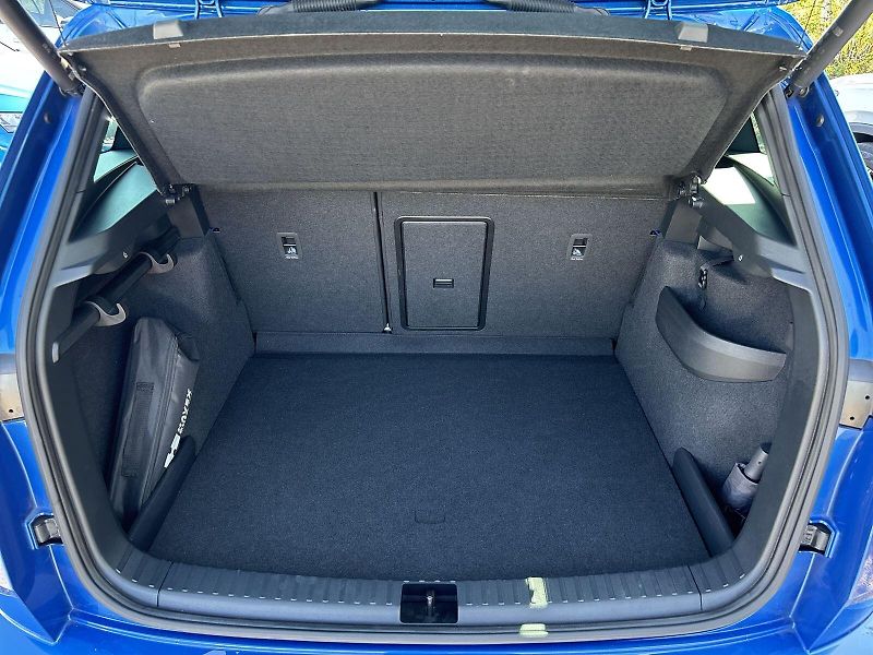 Škoda Karoq (2025) 2.0 TSI 4x4 DSG Sportline - fotka 32 z 33