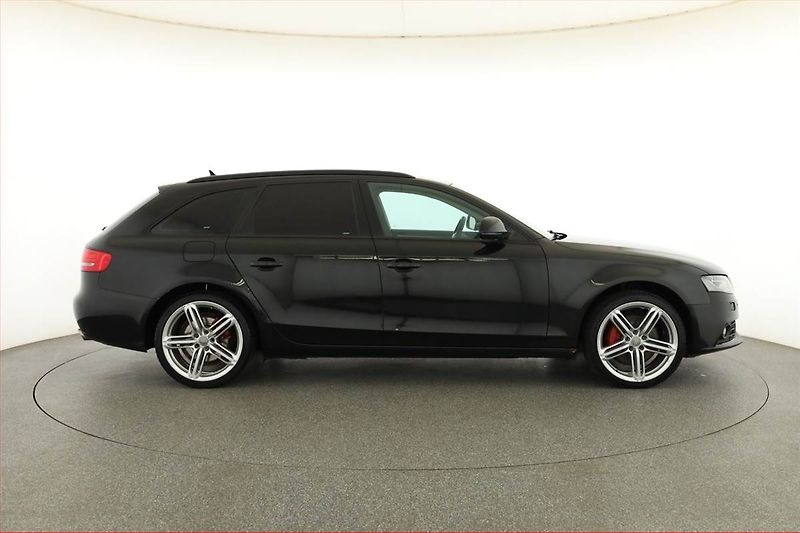 Audi A4 (2008) 3.0 TDI, 4X4, Navi, Xenony - fotka 6 z 18