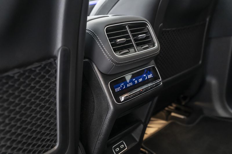 Mercedes-Benz GLE 53 AMG Hybrid kupé*Premium+ - fotka 37 z 39
