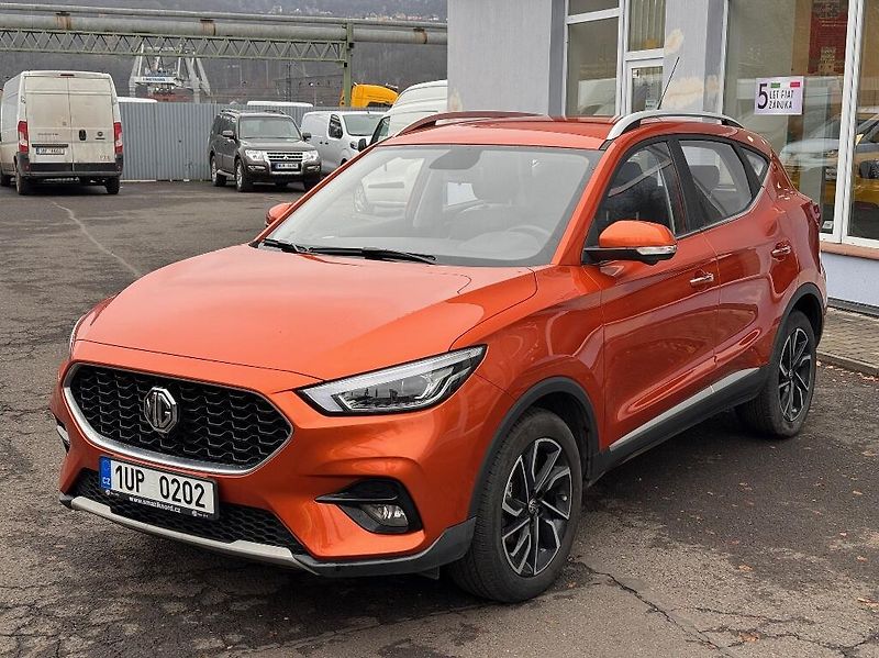MG ZS (2023) 1,0 TGI (111k) 6AT Exclusive - fotka 4 z 42