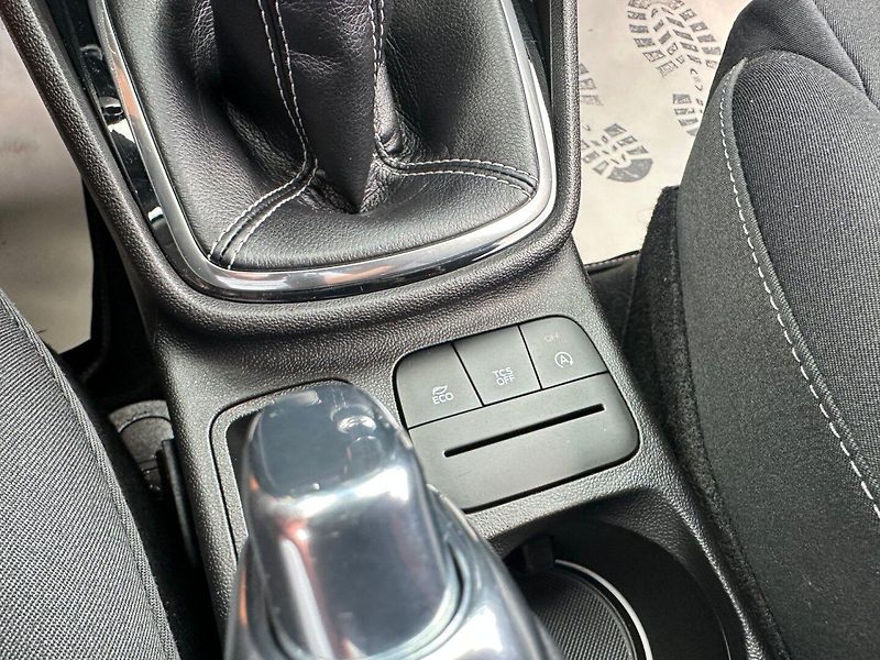 Ford Fiesta (2019) 1,0EcoBoost 92kw - fotka 19 z 23