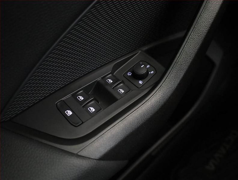Škoda Octavia (2025) 1.5 eTSI mHEV, Selection - fotka 12 z 19