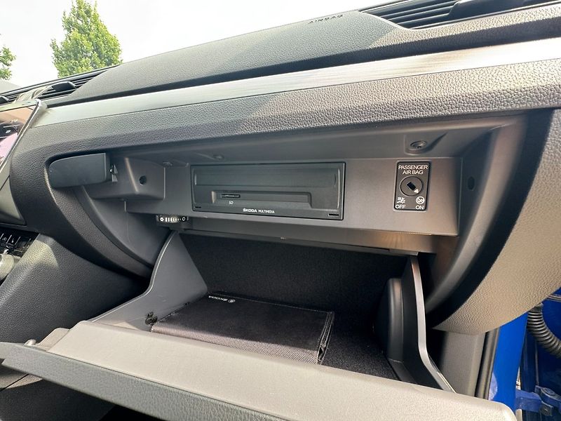 Škoda Superb (2018) 2,0 TDI 110 KW ČR 2. MAJ - fotka 48 z 50