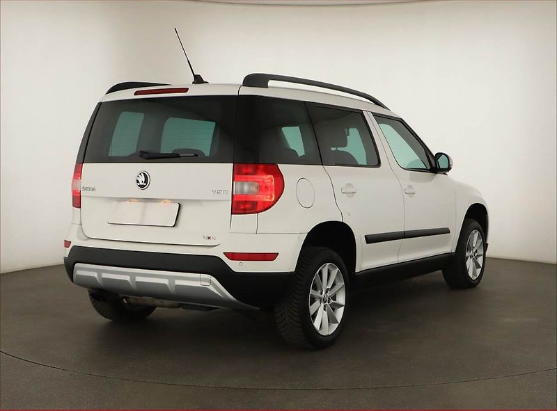 Škoda Yeti (2015) Ambition Plus 2.0 TDI, 4X4 - fotka 5 z 16