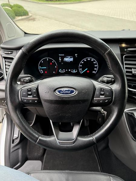 Ford Tourneo Custom (2018) SPORT - 2,0TDCi - 125kw - fotka 21 z 69
