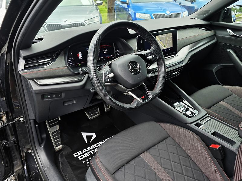 Škoda Octavia 2.0 TDI 147 KW DSG 4x4 RS ČR! - fotka 12 z 34