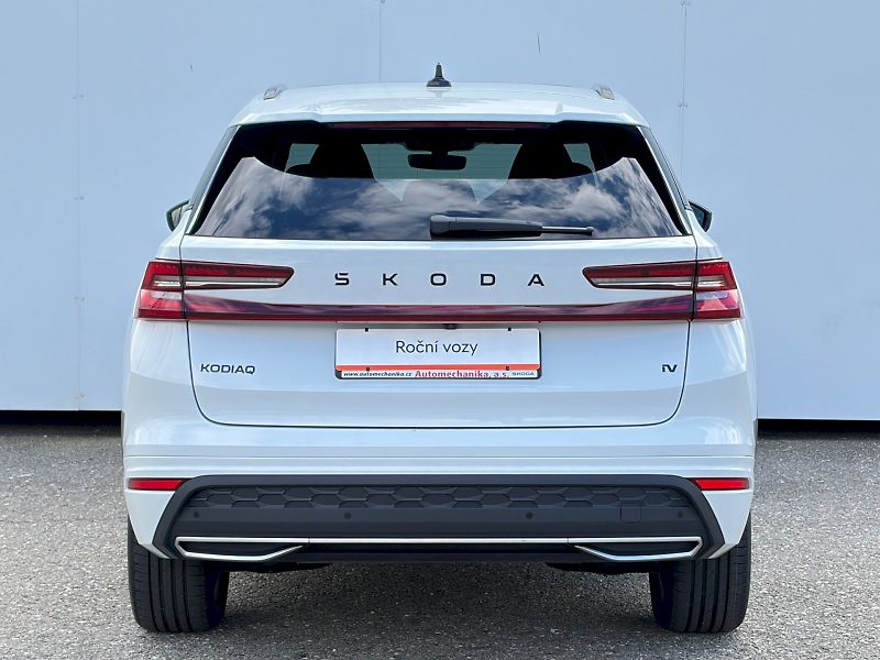 Škoda Kodiaq (2025) DSG 1.5 TSI / iV 150kW / SPORT - fotka 11 z 35