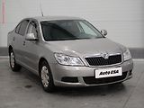 Škoda Octavia (2011) 1.6TDi, ČR, AC, temp - náhled 1