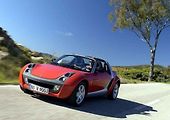 Roadster byl v nabídce od roku 2003. Šlo o prodloužený model na téměř 3,5 metru s turbomotorem s objemem 0,7 litru. Výkon mohl být až 82 koní