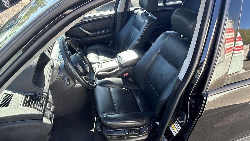 BMW X5 (2005) 3,0 D 4x4 - fotka 5 z 15