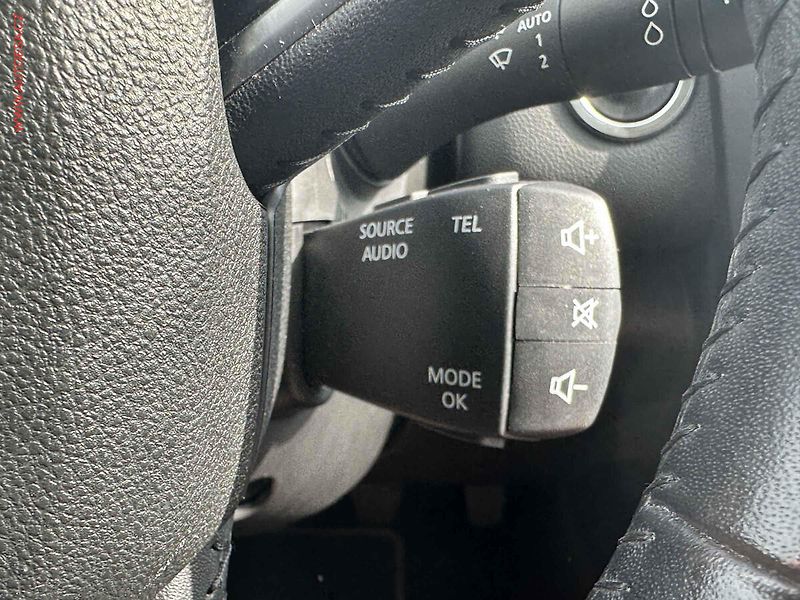 Renault Kadjar (2016) 1.2TCe, 1.maj,ČR, Navi - fotka 13 z 21