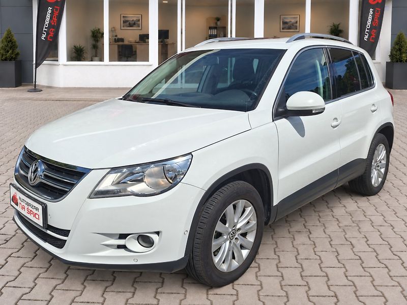 Volkswagen Tiguan (2009) 2.0TDI 103kW DSG 4MOTION -ČR - fotka 4 z 35