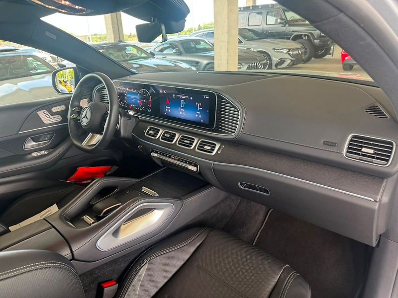 Mercedes-Benz GLE 450d 4MATIC kupé - fotka 20 z 21