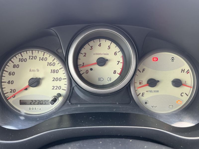 Toyota RAV4 (2001) - fotka 21 z 26