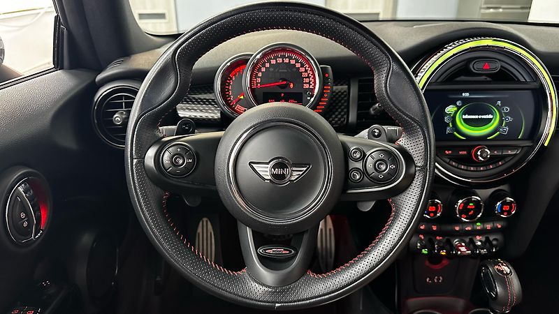 Mini Ostatní KABRIOLET / JOHN COOPER WORKS - fotka 43 z 52