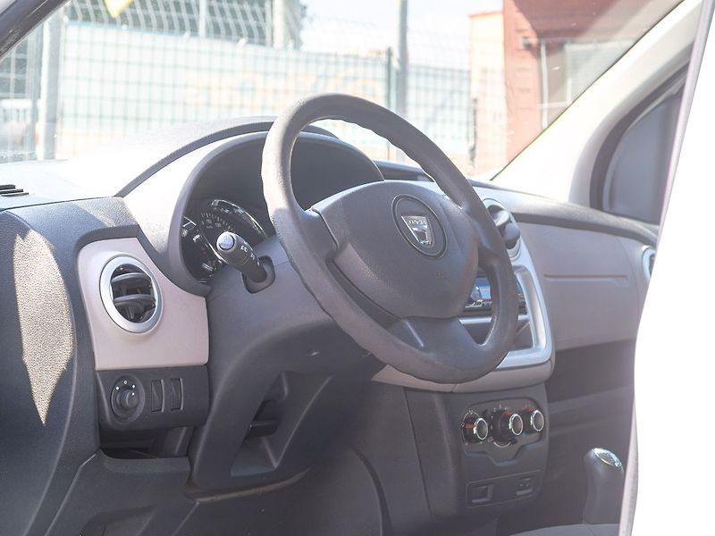 Dacia Dokker (2014) ČR 1.6i ROZVODY – 1 MAJITEL - fotka 10 z 39