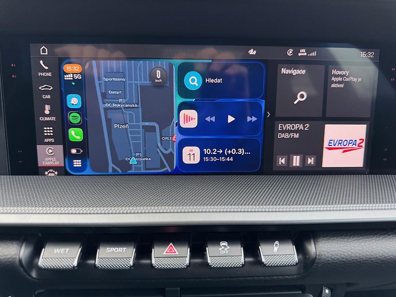 Porsche 911 (2020) Approved BOSE Střecha 20/21