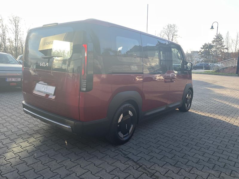 Kia PV5 (2026)  5P 4x2 ELITE 120 KW + 71,2 KW - fotka 3 z 29