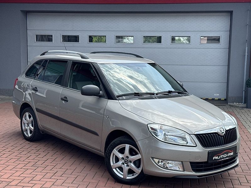 Škoda Fabia (2014) 1.2HTP Active Klima Tažné Z. - fotka 1 z 49