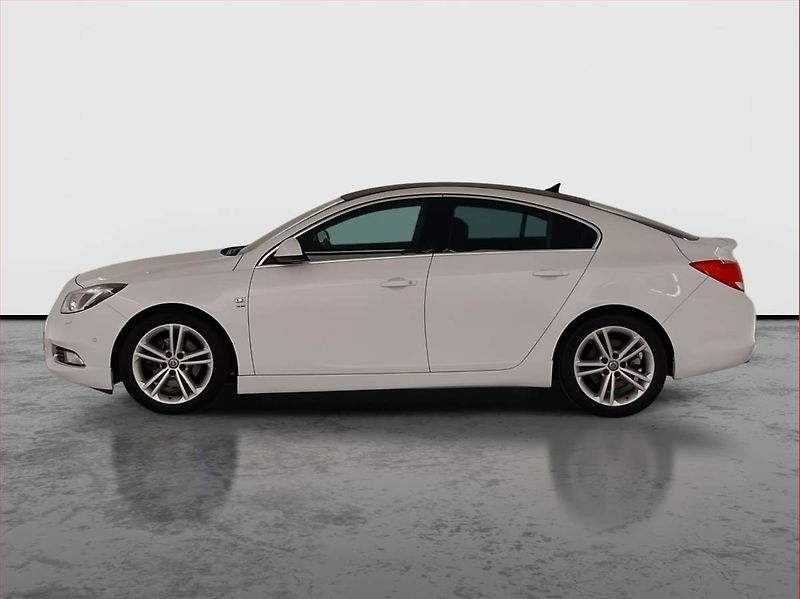 Opel Insignia (2012) 2.0 BiTurbo CDTI, Serv.kniha - fotka 3 z 21