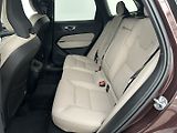Volvo XC60 2.0 B5 4x4 PLUS DARK - náhled 12