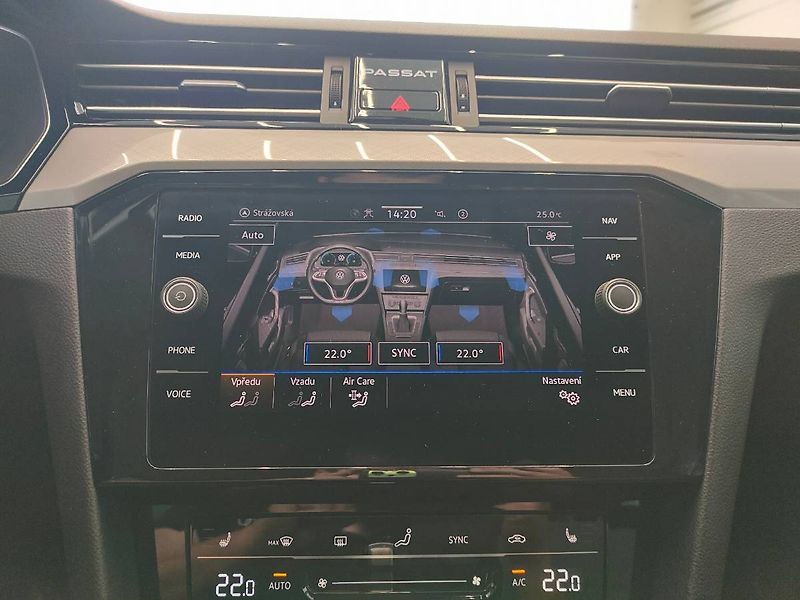 Volkswagen Passat Variant (2022) 2.0 TDI (110kW/150k) DSG, Busi - fotka 19 z 27