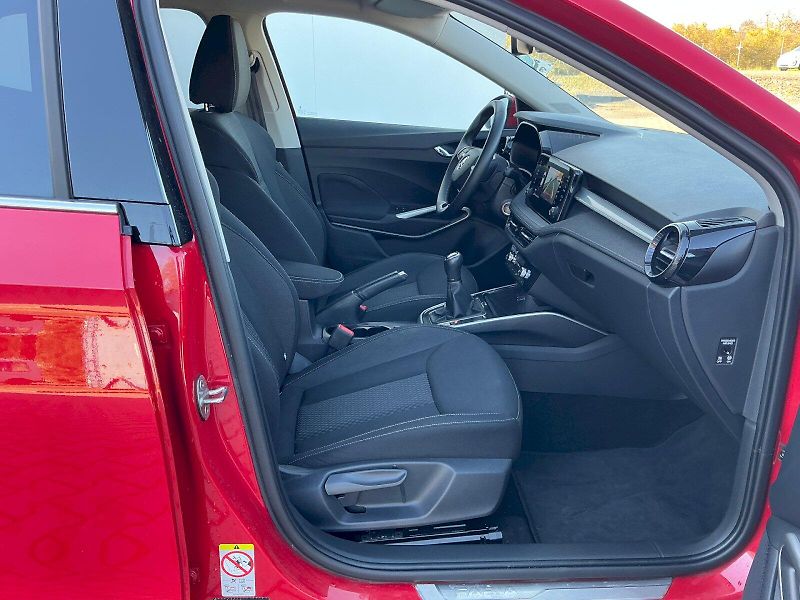 Škoda Fabia (2024) 1.0 TSI Top Selection - fotka 18 z 33