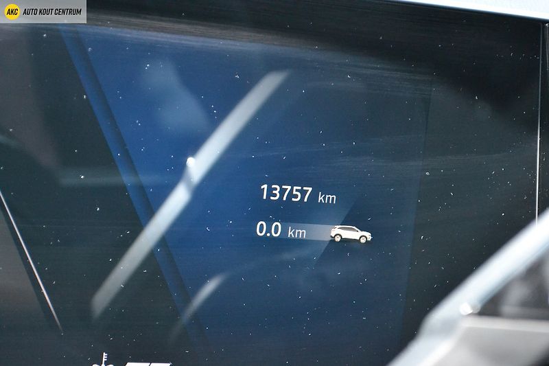 Renault Austral TECHNO MHEV 160 AUTO - fotka 46 z 53