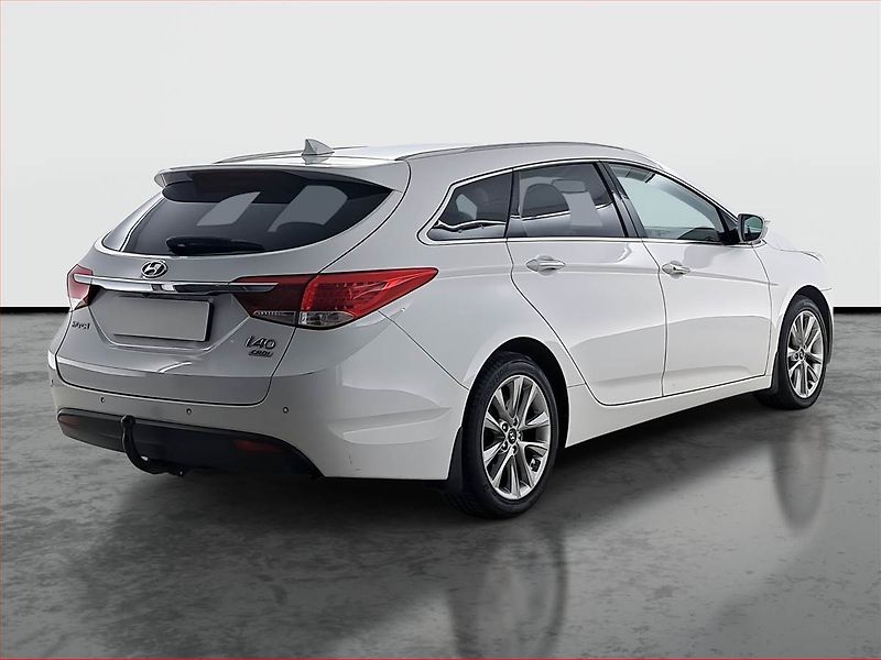 Hyundai i40 (2014) 1.7 CRDi, Serv.kniha, Navi - fotka 5 z 23