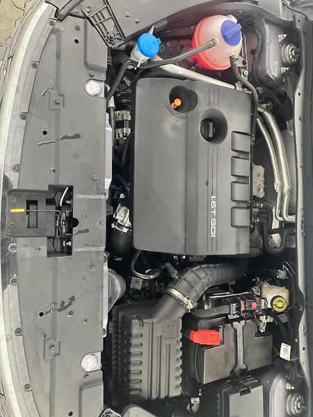 Omoda 5 (2026) HEV Premium 1.5 TGDi - fotka 4 z 13