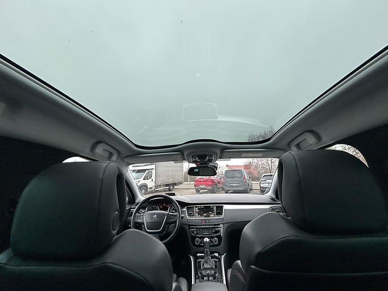 Peugeot 508 508 SW GT 2.0 BlueHDI 180 AT6 - fotka 23 z 28