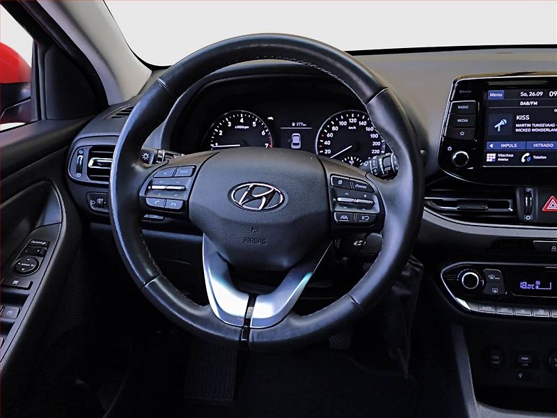 Hyundai i30 (2022) 1.5 DPI, ČR,1.maj, Serv.kniha - fotka 17 z 17