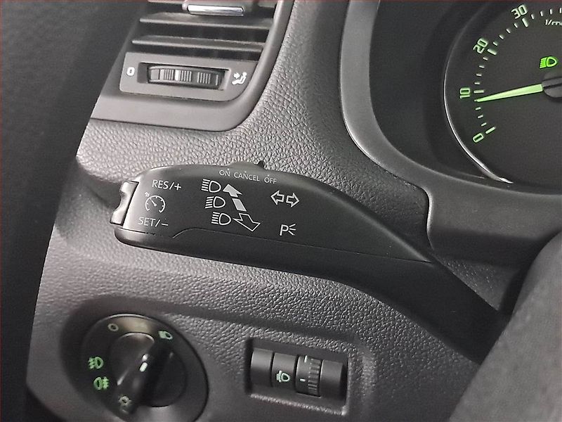 Škoda Fabia (2010) Ambiente 1.2 TSI, Eko.zaplacen - fotka 19 z 20