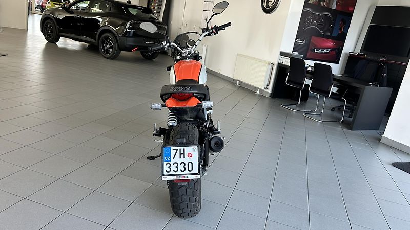 Ducati Scrambler Icon 800 TOP - fotka 11 z 12