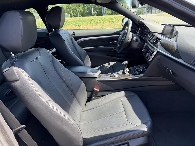 BMW Řada 4 420i KŮŽE NAVIGACE ROZVODY - fotka 37 z 56