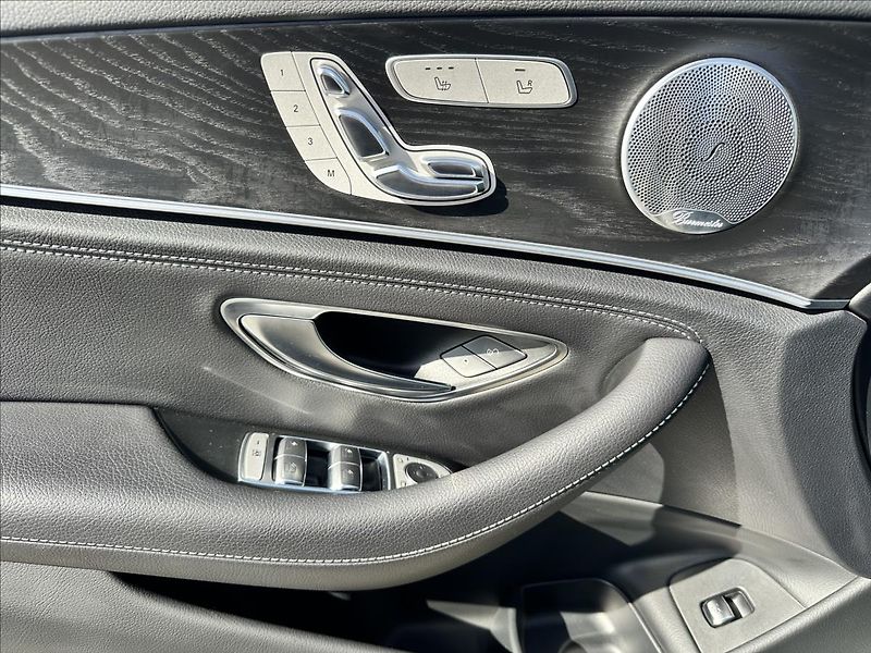 Mercedes-Benz Třídy E E 400d ALL TERRAIN - fotka 12 z 14