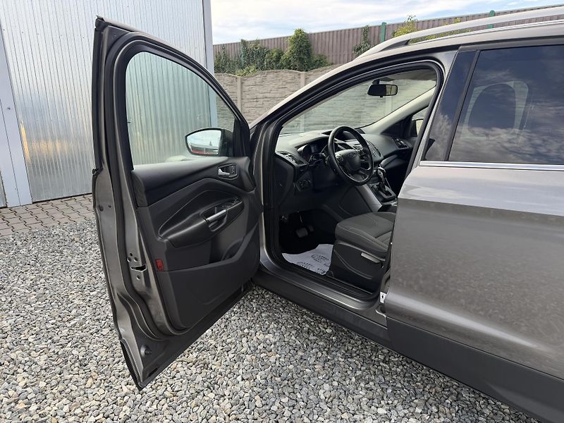 Ford Kuga 2.0TDCi 140PS 162TKM SERVIS!!! - fotka 93 z 162